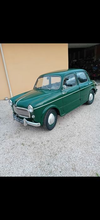 Fiat 1100 cor verde
