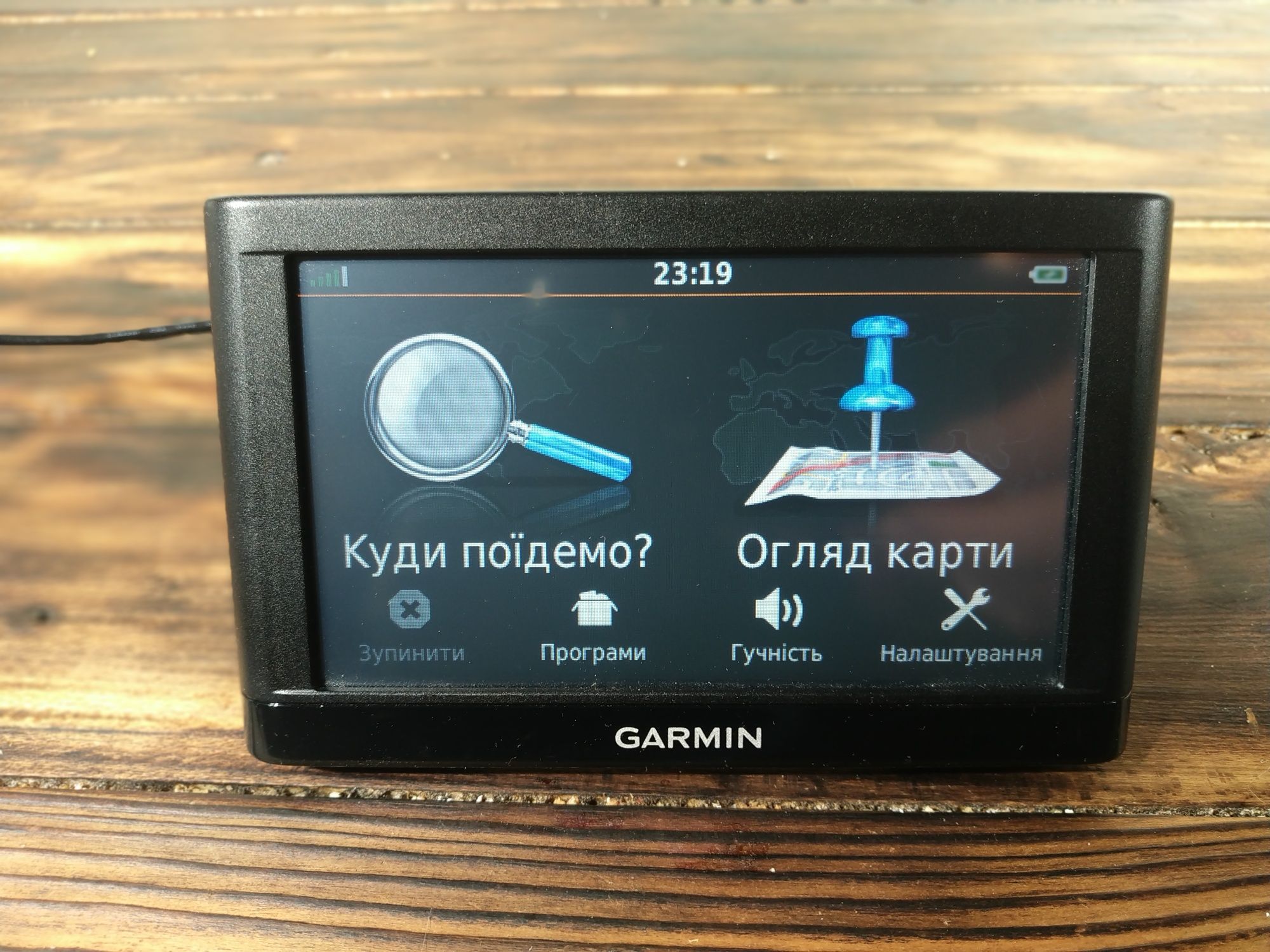 Продам GPS навигатор GARMIN Nüvi 55LMT