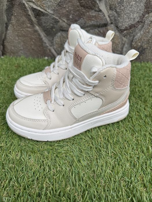 Дитячі кросівки ZARA