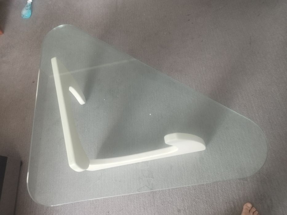 Stolik szklany kawiarniany