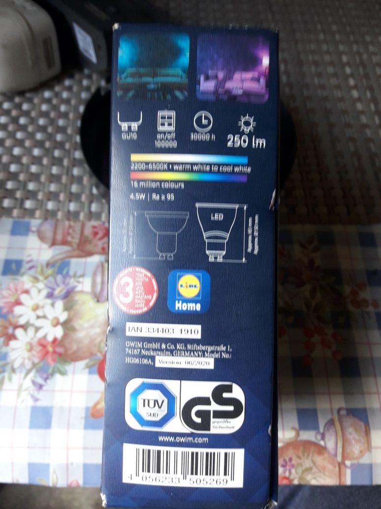 Żarówka LED Smart colour change light bulb smartfon livarno Lux