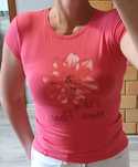 Nowy T-shirt z bawełny tureckiej z nadrukiem
