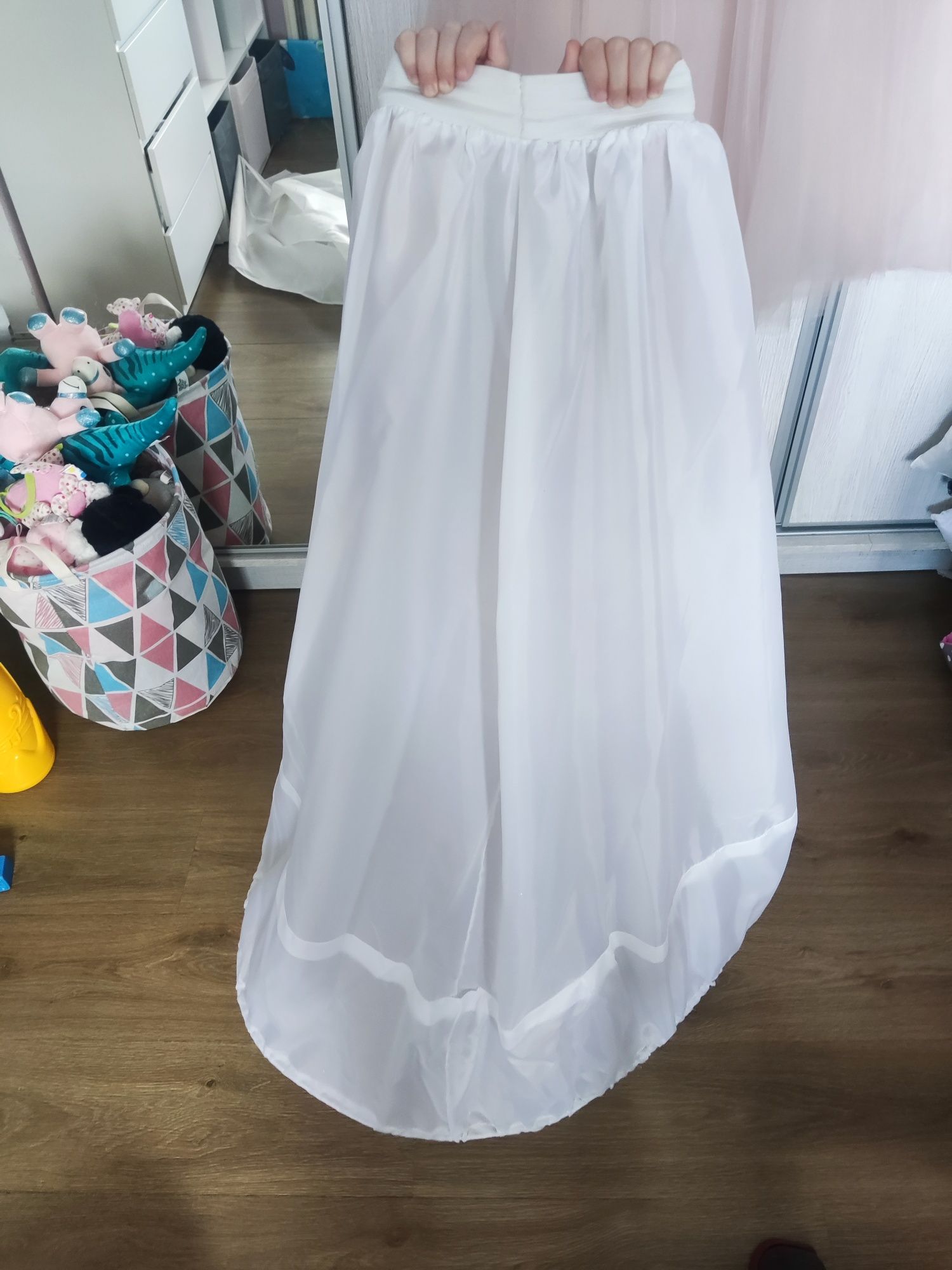 Suknia ślubna na wiązanie