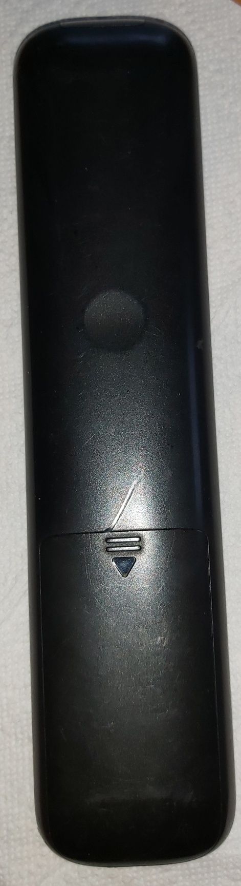 Pilot do TV Hisense EN2D27