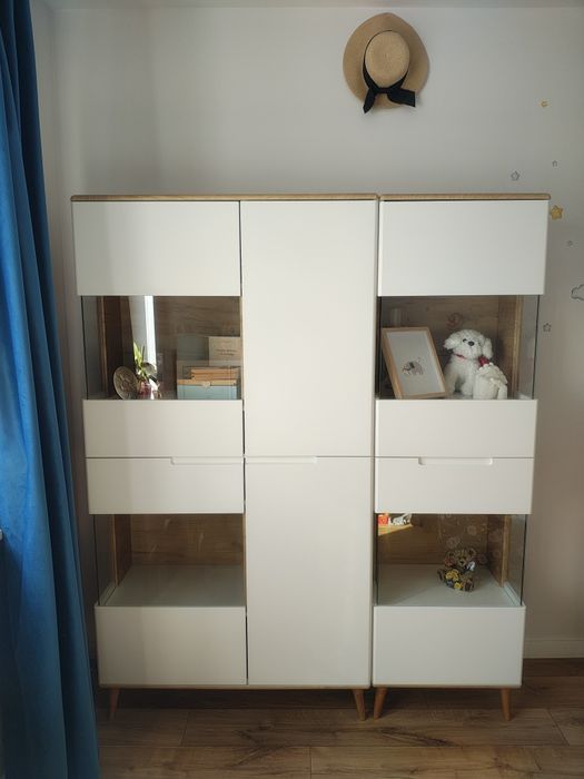 Zestaw mebli Biała witrynka Agata Meble New Vincent