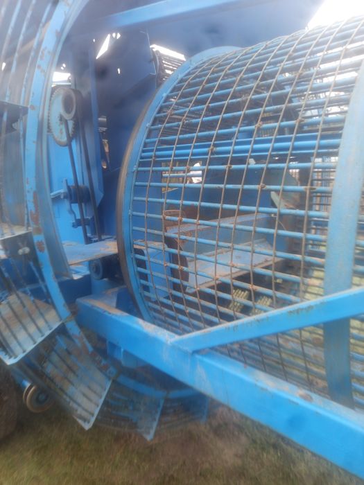 Kombajn do zbioru upraw korzennych