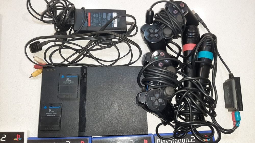 PlayStation 2 com bastantes extras