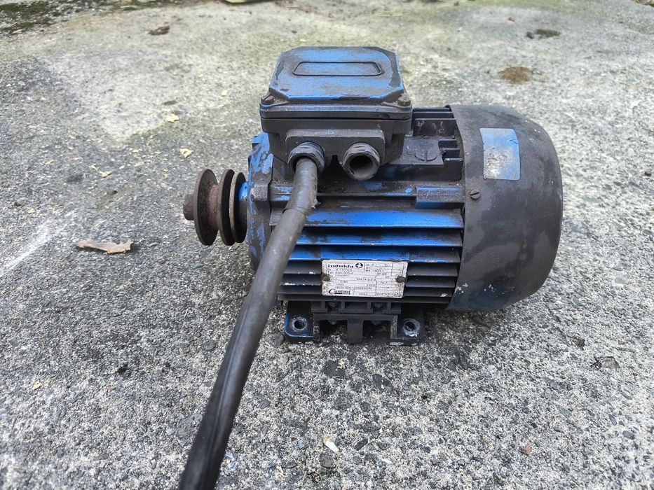 Silnik elektryczny indukta SSh 90S-4 1,1kW sprawny