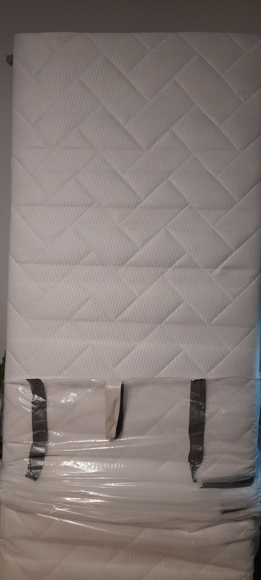 Materac  miękki 80x 200