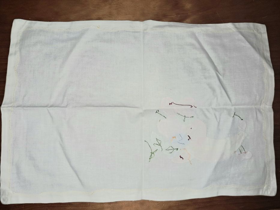 Pano com aplicações