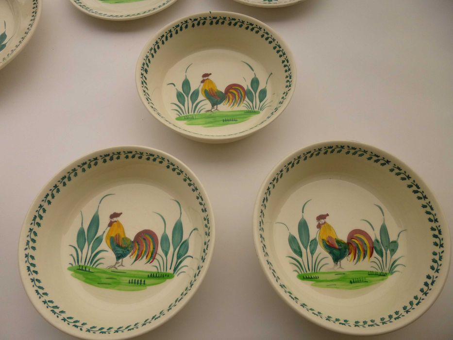 Conjunto de louça pintada a mão, Portugal ca. 1940