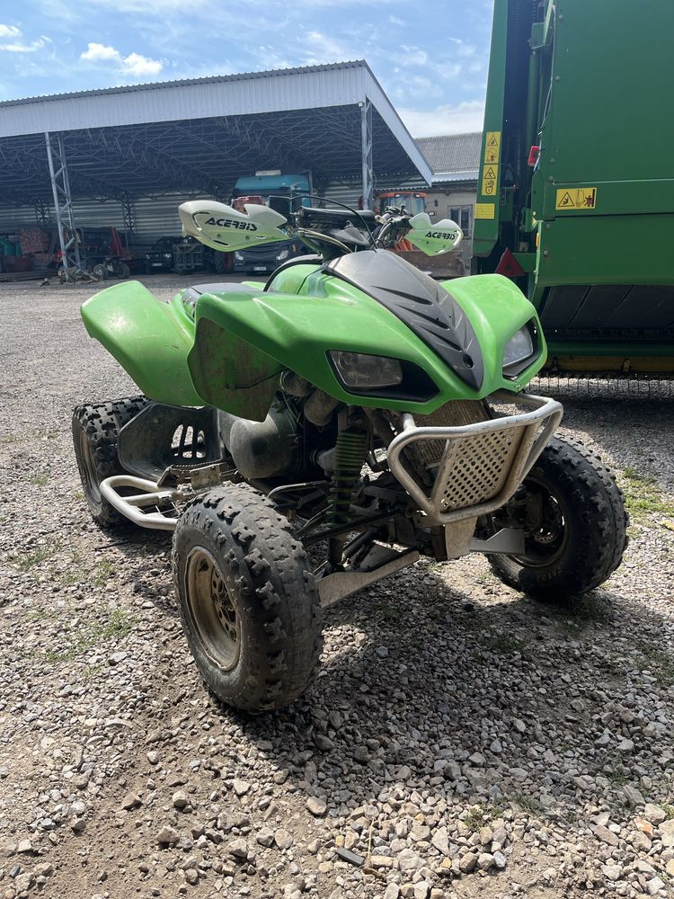 Quad Kawasaki kfx 700