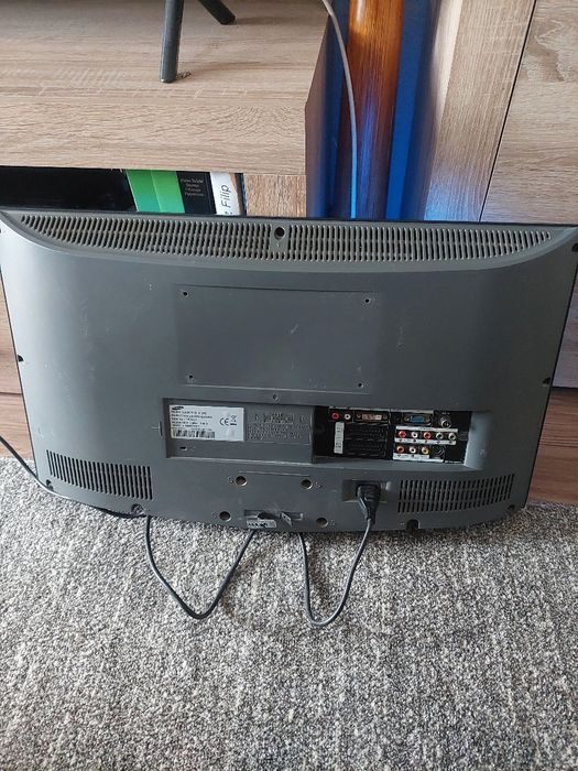TV Samsung 23 cale
