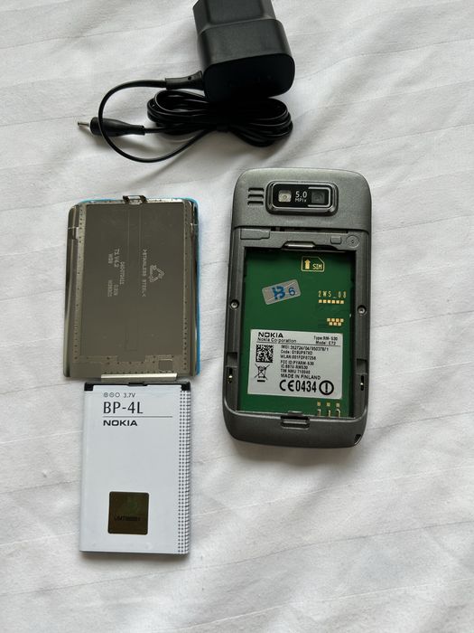 Nokia E72 stan idealny jak nowa bez simlocka