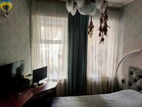ПРОДАМ 2-кімнатну квартиру в центрі вул.Єврейська/Покровський провулок