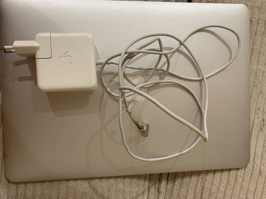 Macbook Air - uzywany