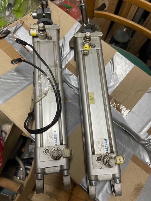 Пневмоциліндр  FESTO DNC-32-125-PPV-A