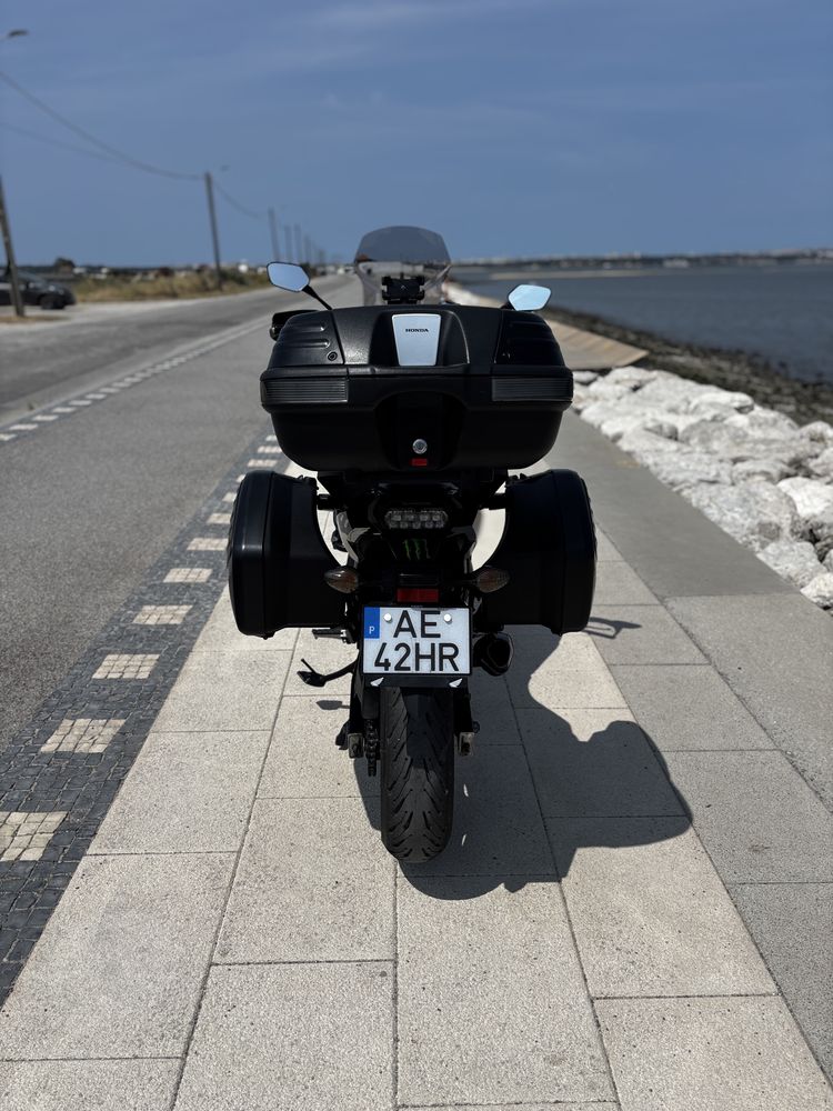NC 750X como nova