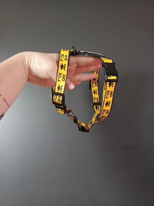 Szelki dla psa z ostrzeżeniem