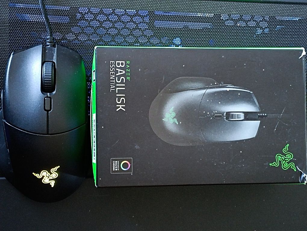 Ігрова миша Razer Basilisk Essential