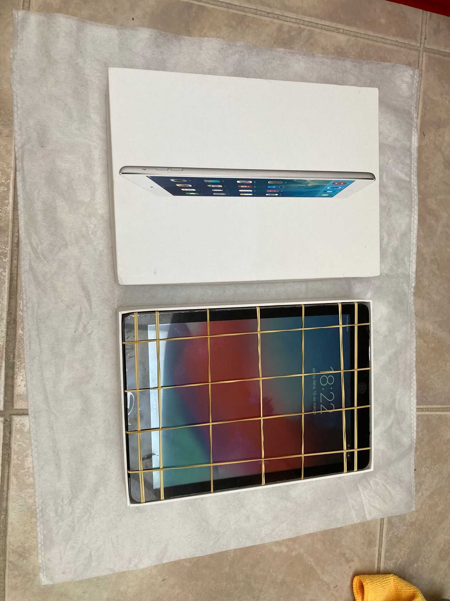 iPad Air / 16 GB / Modelo: A1474