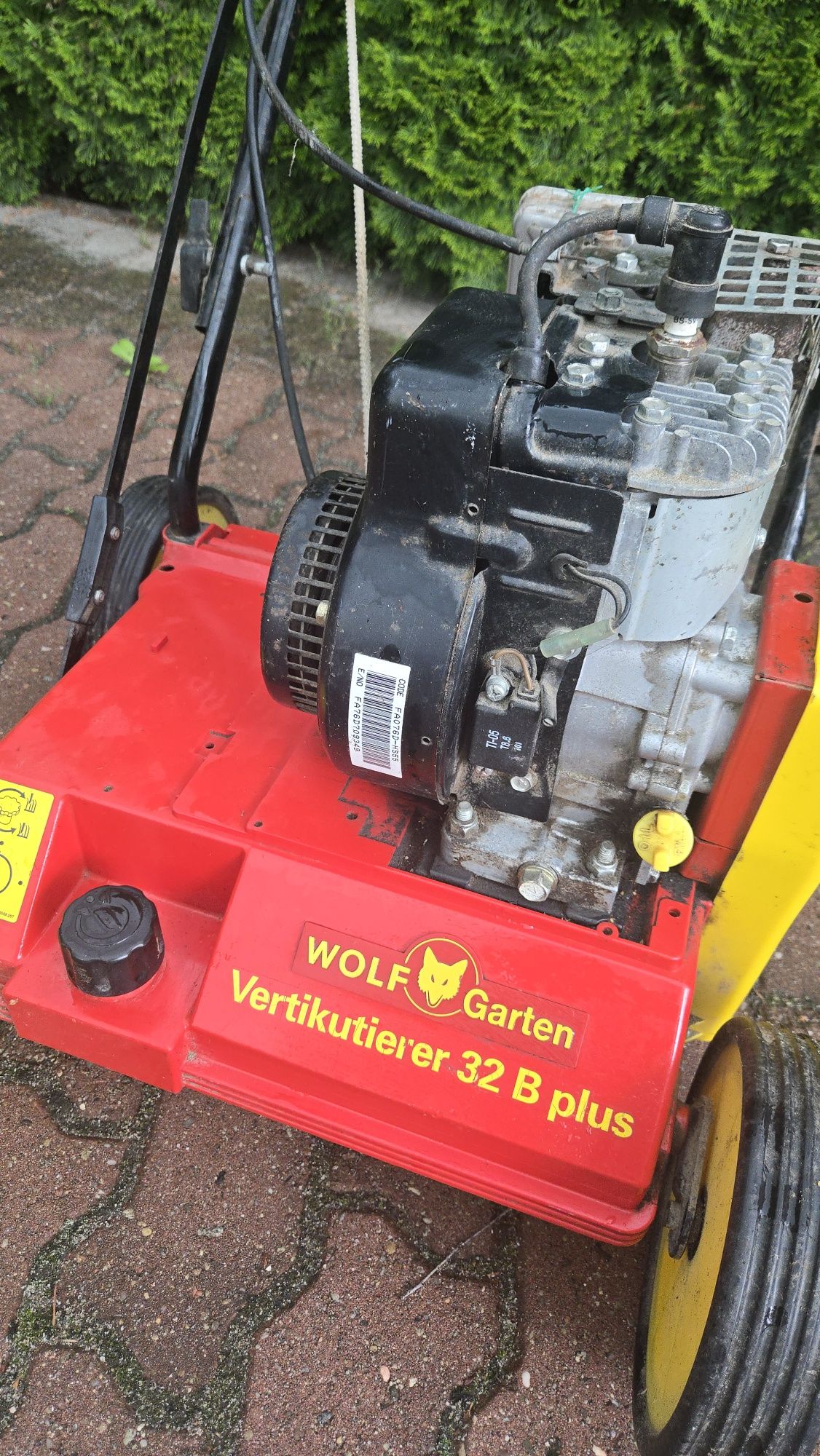 Wertykulator spalinowy Wolf Garten 32 B plus