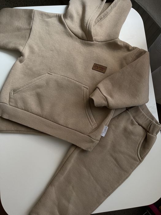 Продам дитячий теплий костюм на флісі, спортивний костюм