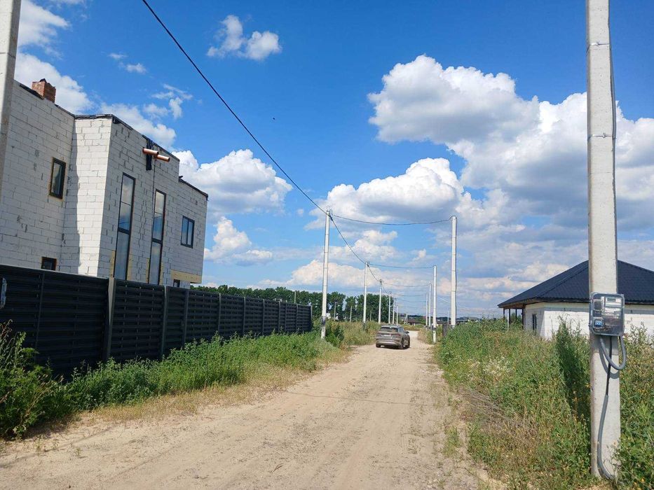 Крюківщина Тарасівка 5 соток з підключеним світлом