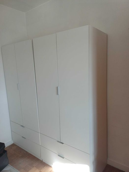 Guarda Roupa / Armario