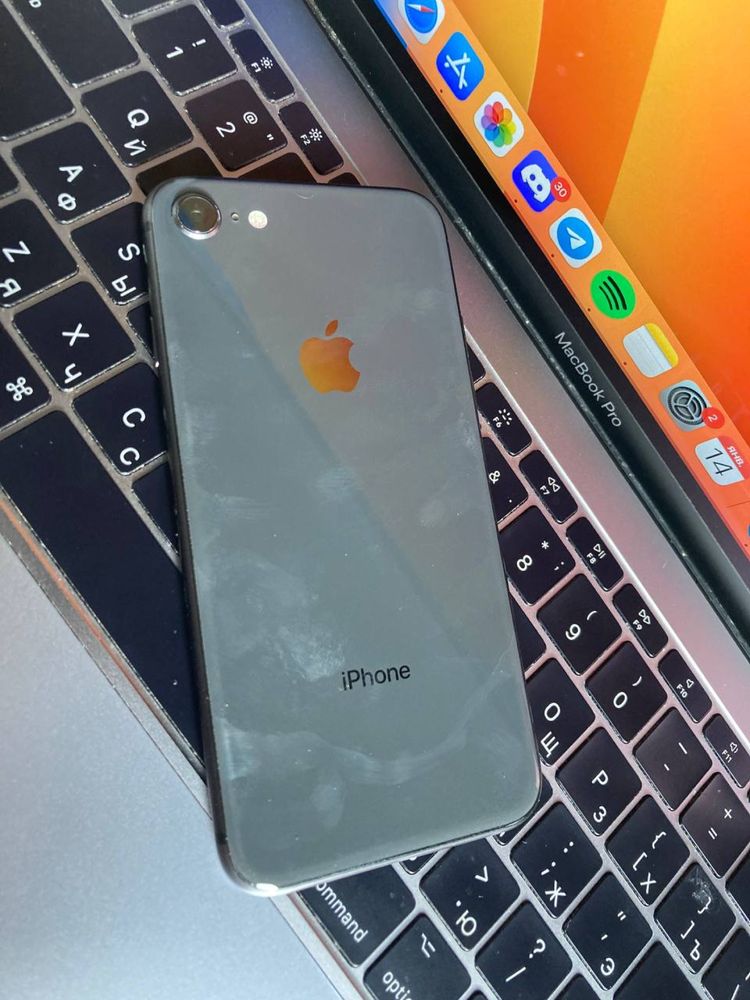 iPhone 8 Neverlock
