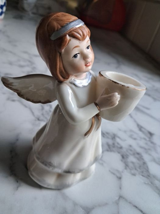 Статуетка ангел-підсвічник