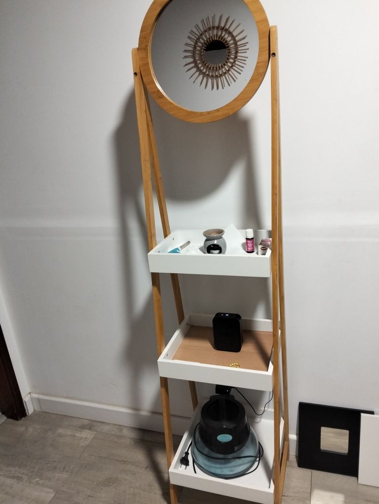 Vendo estante/ aparador +espelhos