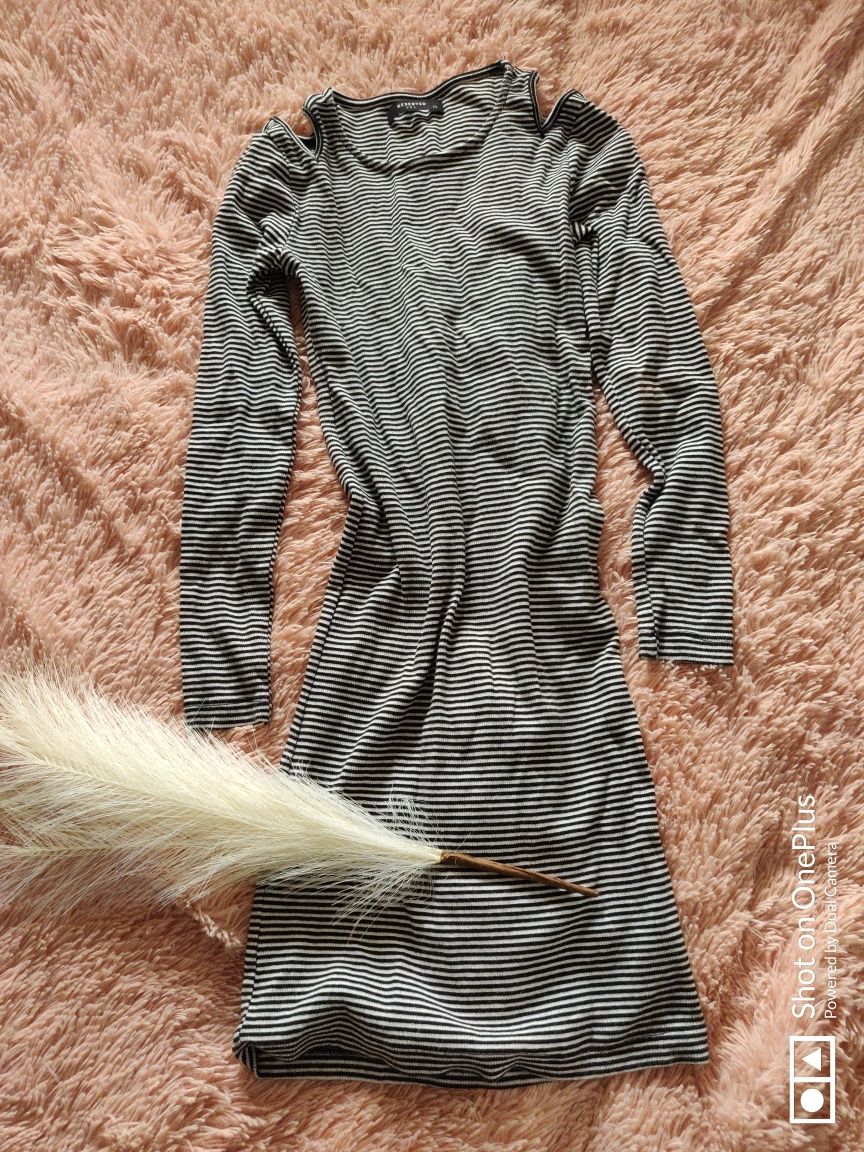 Sukienka w paski Reserved xs