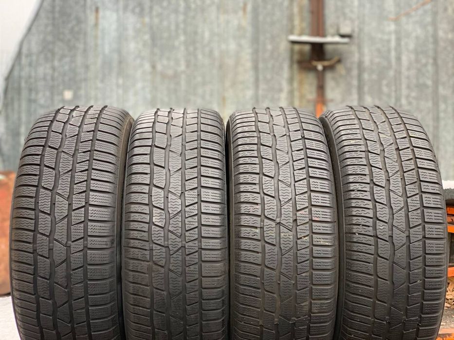 Шини зимові 4шт 215/55 R17 Continental ContiWinterContact TS830P