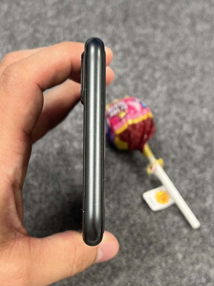 iPhone 8 Plus de 64 GB - Grátis 1 Chupa-Chups :)
