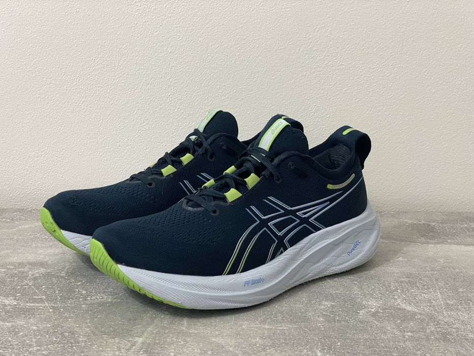 Кросівки Asics Gel-Nimbus 26, 44 розміру