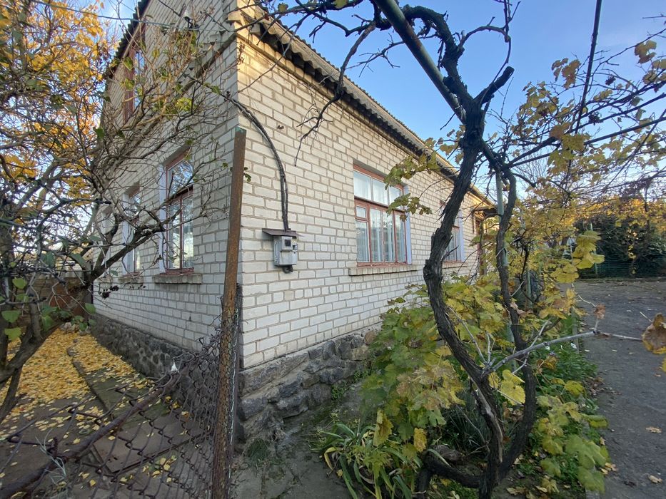 Продаю  часный дом на Старом Водопое от собственника