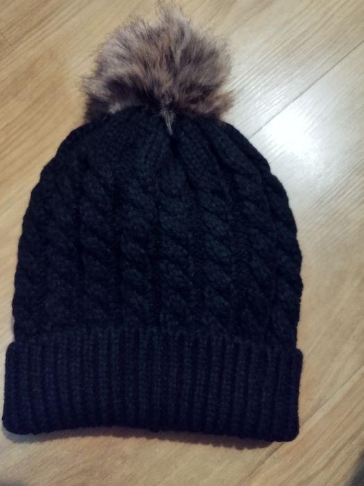 Czapka zimowa z pomponem