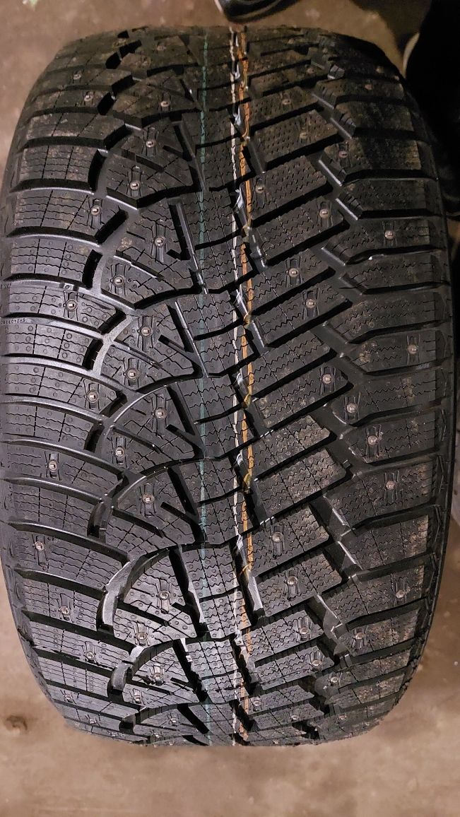 Зимові шини комплект Continental IceContact 2 SUV 295/40 R20 295 40 20