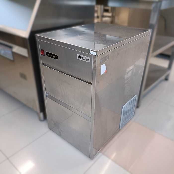 Máquina de gelo Bartscher cubo formato conico oco (prod. 25kg/24h)