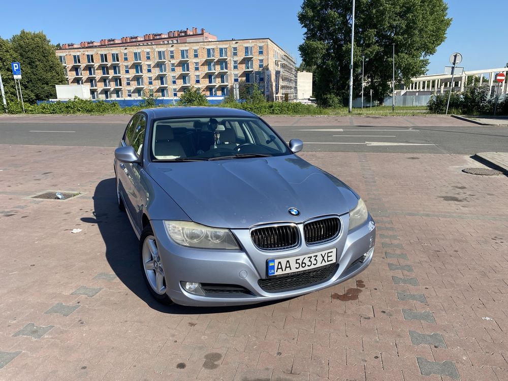 Продам BMW 318D E90