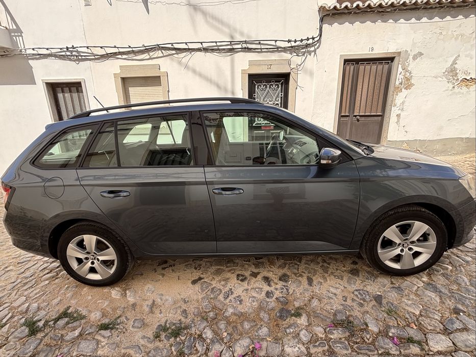 SKODA  Fabia Break 1.0