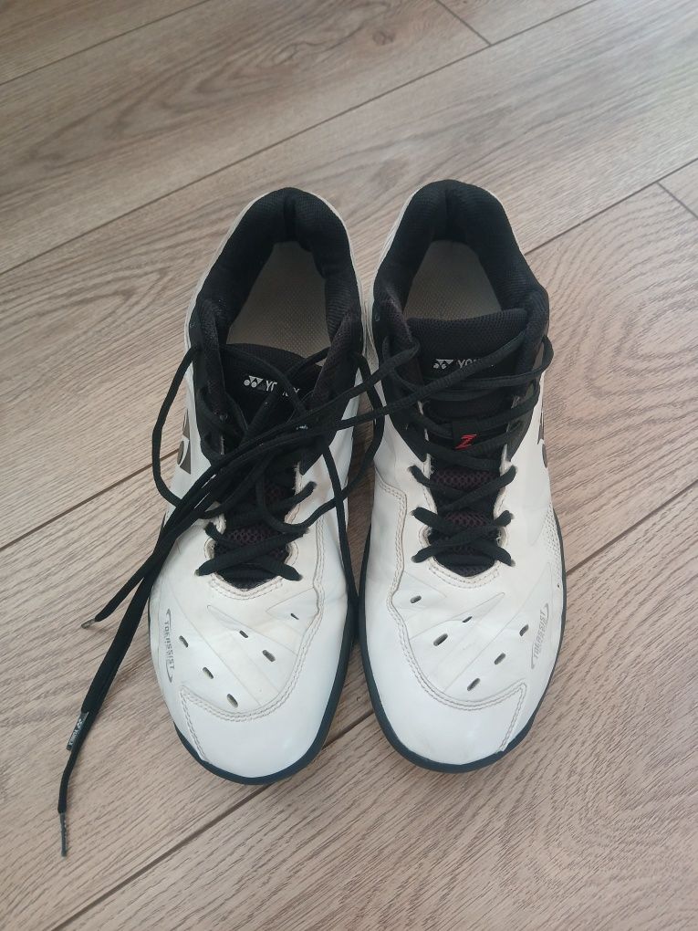 Buty yonex 65 badminton