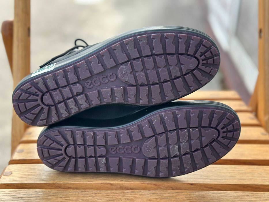 жіночі зимові осінні напів чоботи Ecco Soft 7 Tred Оригінал р 38 та 40