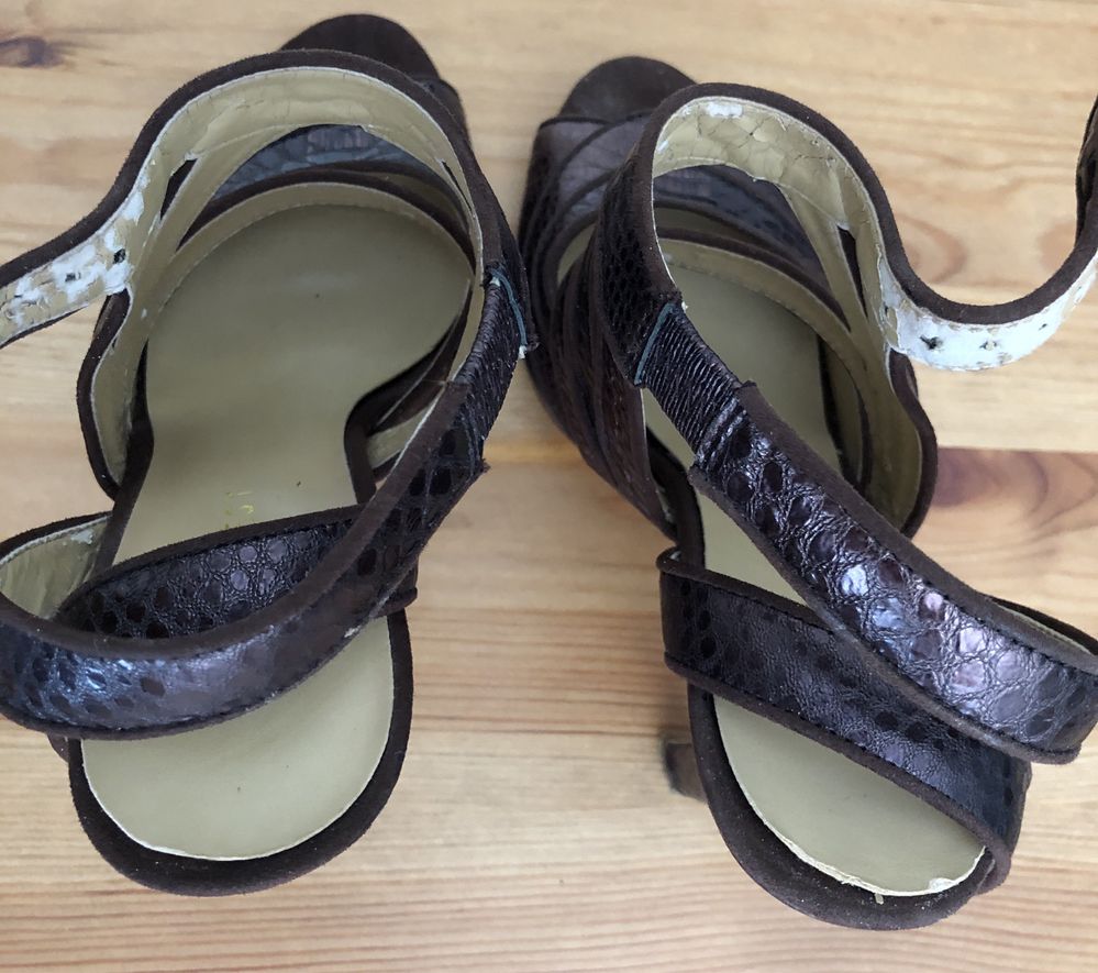 Sandálias Nine West 35