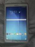 Tablet Samsung sm t561 8gb