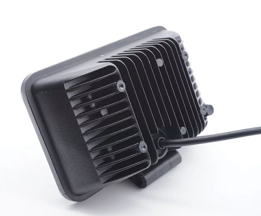 Фара Туманка 50W и 75w СТГ H4 разьем ПТФ LED ближний дальний + габарит