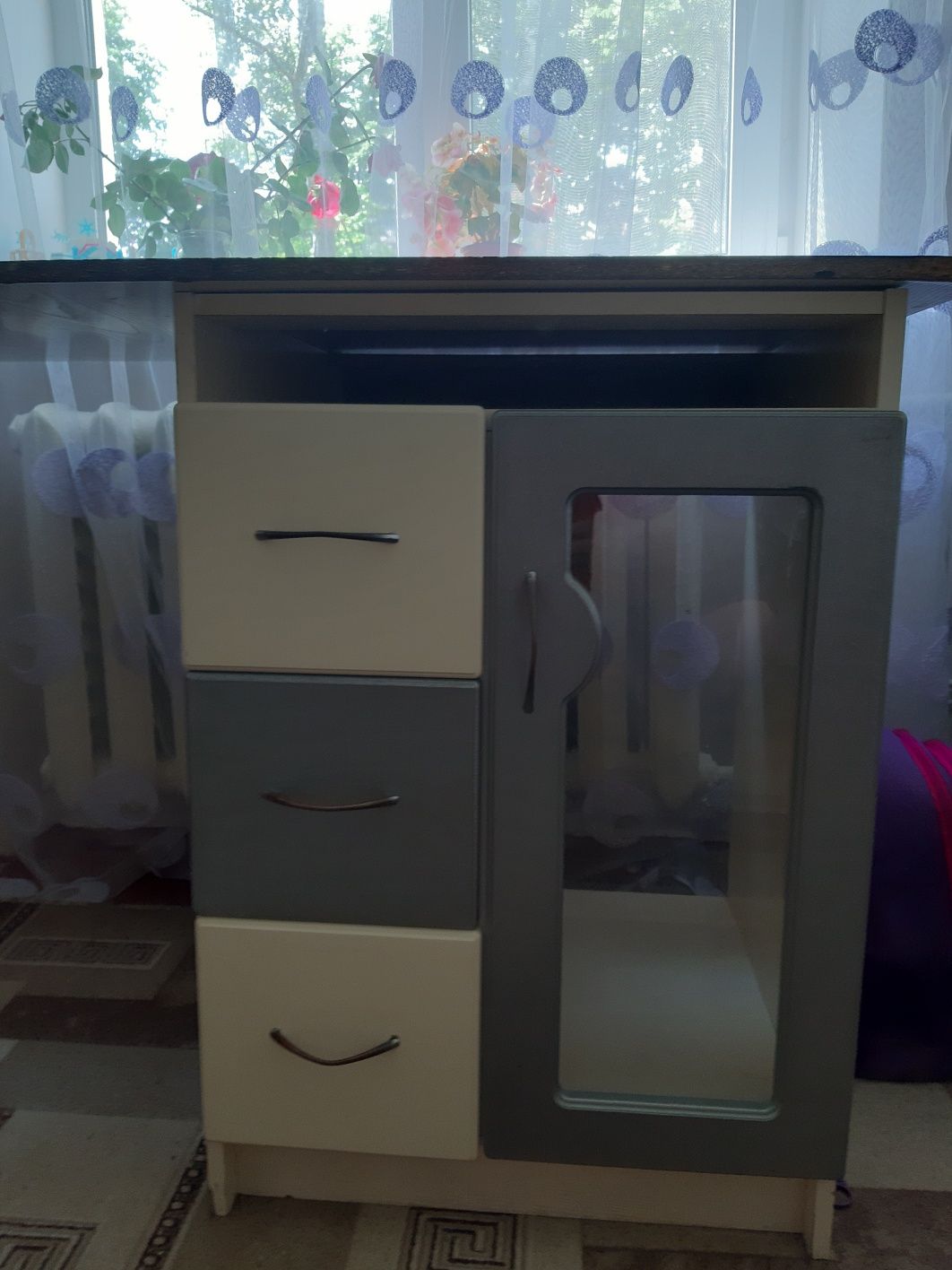Продам меблі в дитячу кімнату
