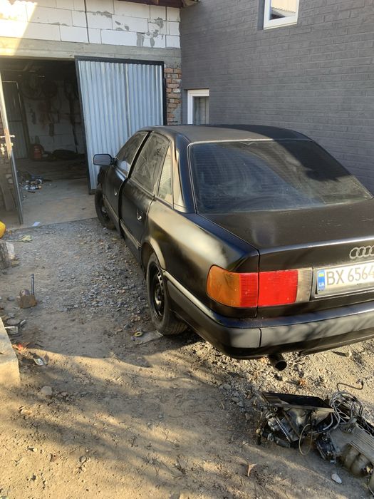 Продам ауді 100 с4