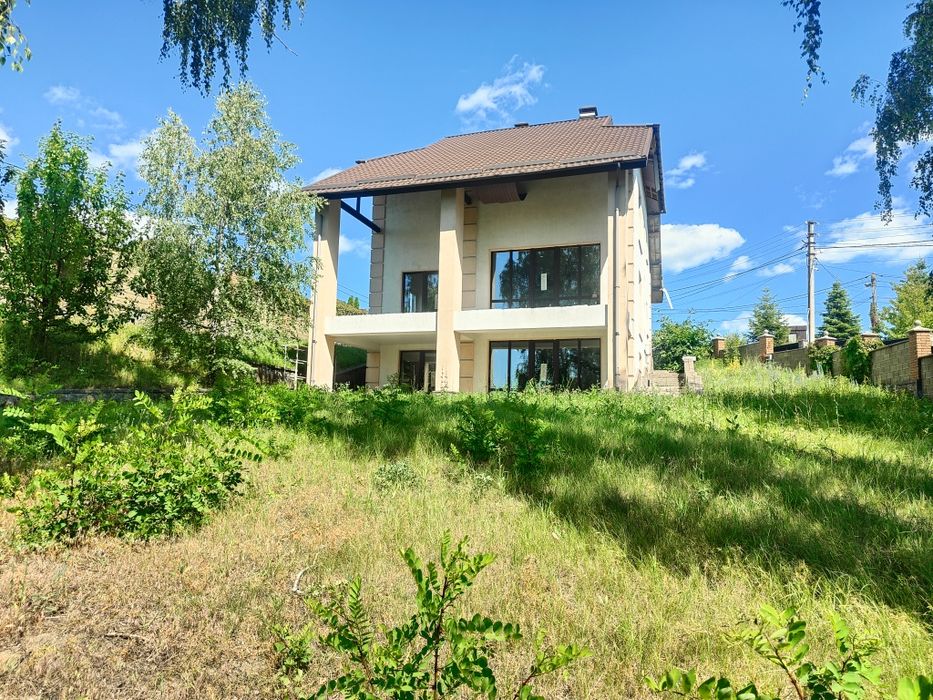 Продається цегляний будинок м. Васильків
